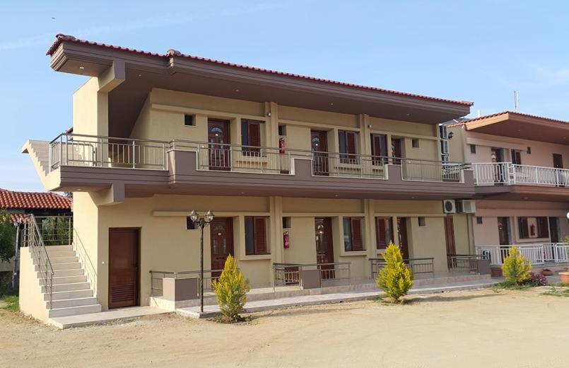 House Akis New Sarti Daire Dış mekan fotoğraf
